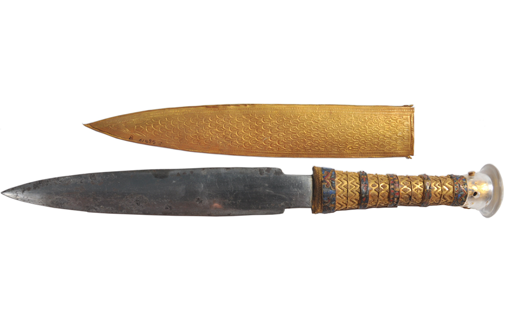 Sztylet Tutanchamona żelaza meteorytowego (Carter no. 256K, JE 61585). Źródło
